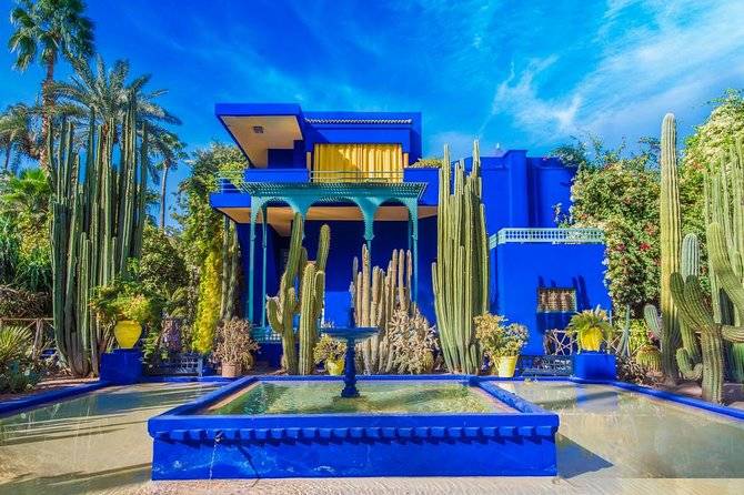 La villa blu dei giardini Majorelle tra i cactus
