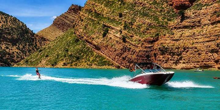 Sci nautico sul lago Bin El Ouidane